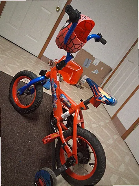 Huffy Spider-Man 16 in Kids Bike w/ Training Wheels, Coaster Brake, BMX Bar